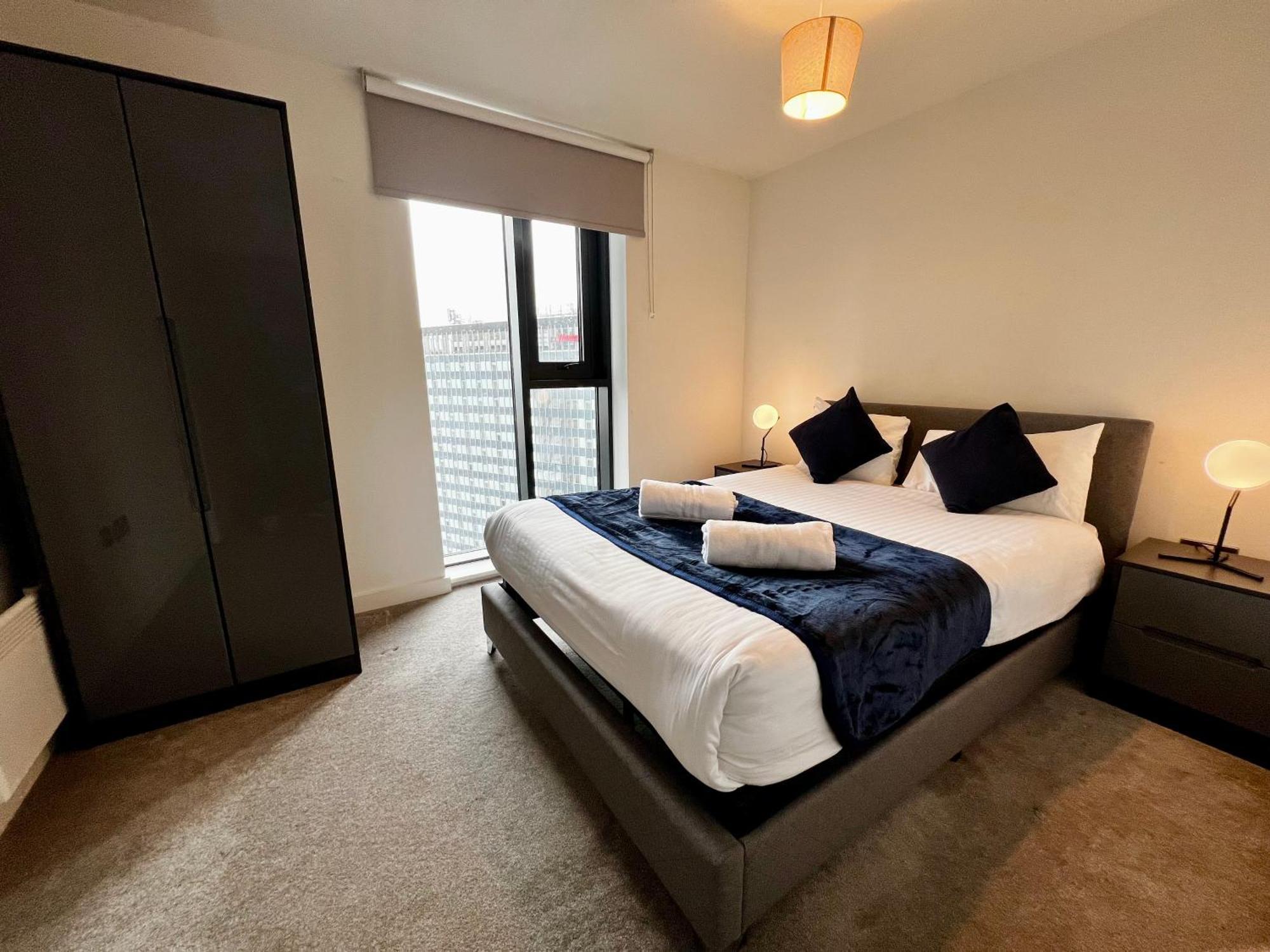 Premium Deals L Last-Minute Stay L 4 Min Walk To Birmingham Central Library L 18Th Floor 2 Bed 2 Bath City Centre Penthouse With Gym & Netflix By Jvt Short Lets Ngoại thất bức ảnh